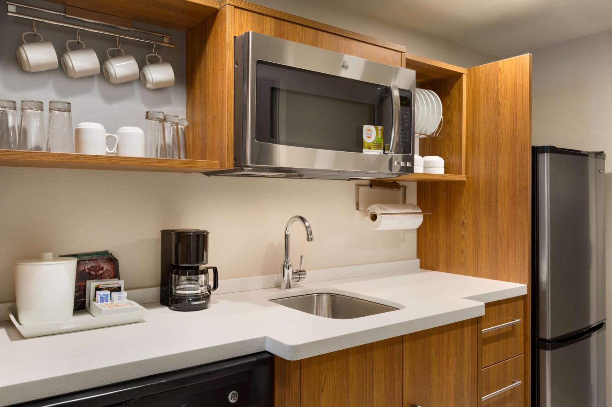 Home2 Suites By Hilton Glendale Westgate Exteriör bild