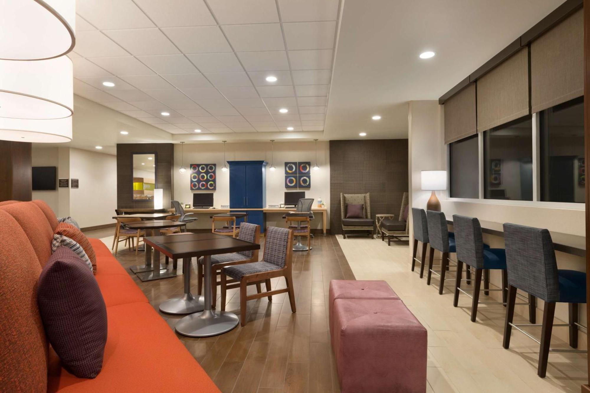 Home2 Suites By Hilton Glendale Westgate Exteriör bild