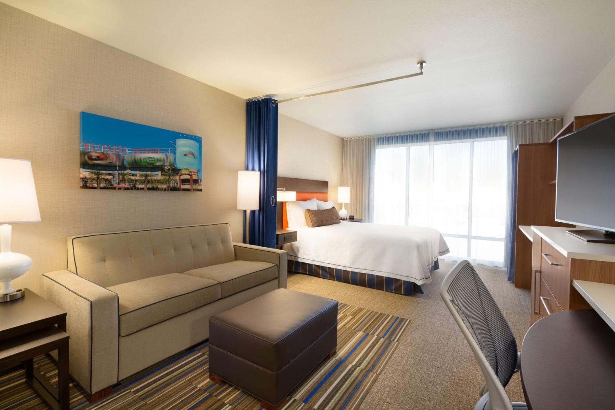 Home2 Suites By Hilton Glendale Westgate Exteriör bild