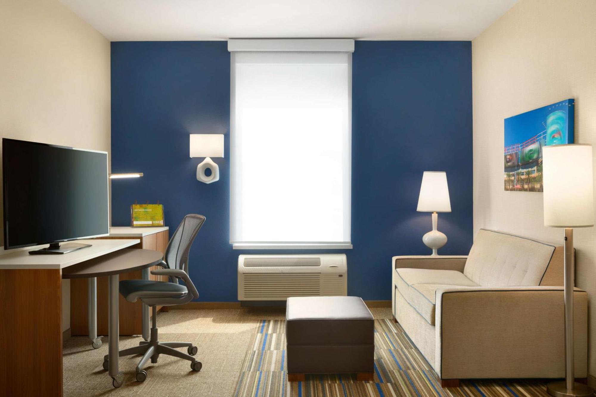 Home2 Suites By Hilton Glendale Westgate Exteriör bild